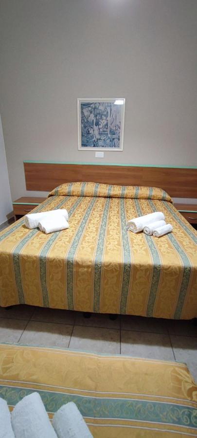 Hotel Zeus Lido Di Classe Room Only エクステリア 写真