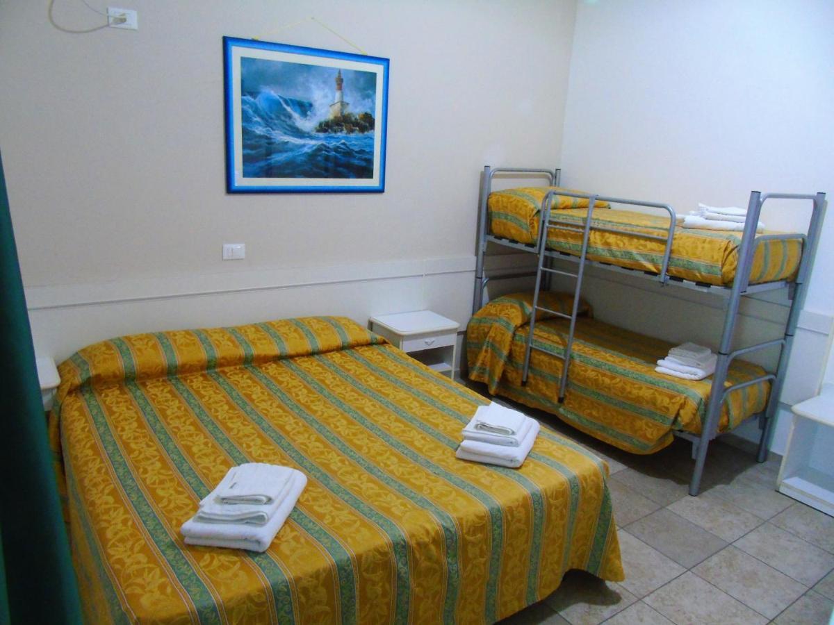Hotel Zeus Lido Di Classe Room Only エクステリア 写真