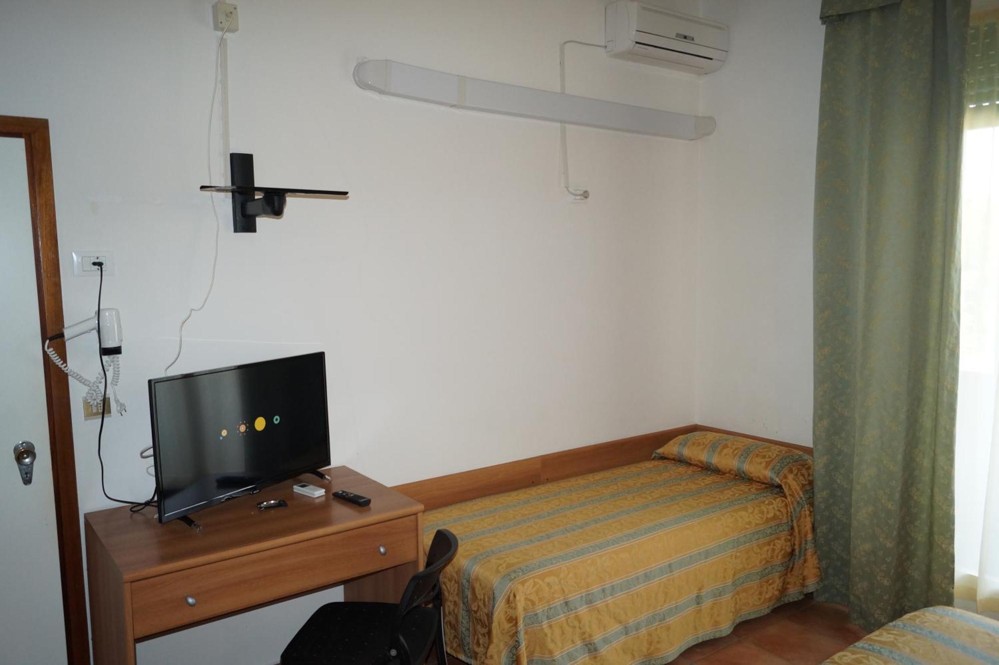 Hotel Zeus Lido Di Classe Room Only 部屋 写真