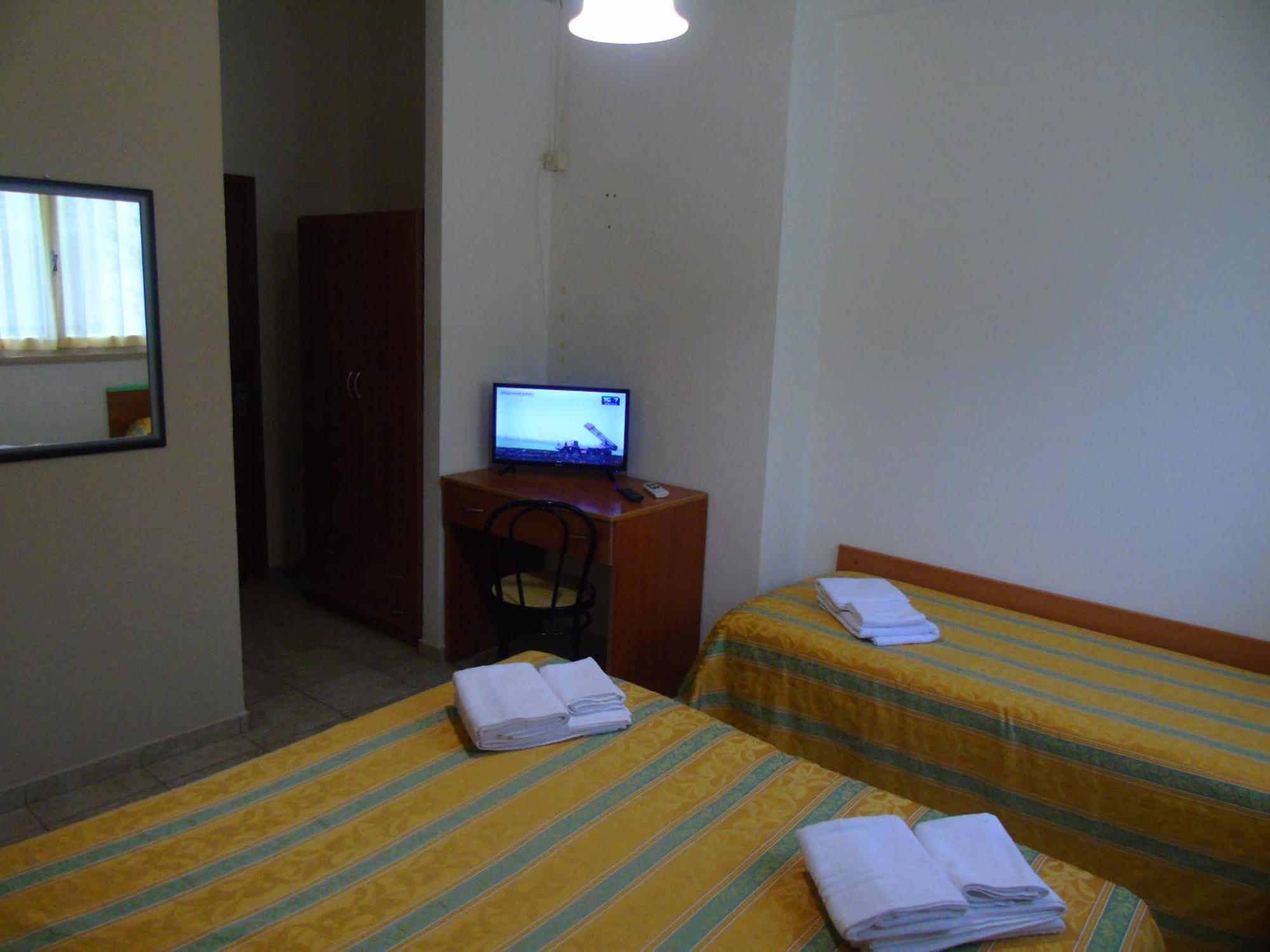 Hotel Zeus Lido Di Classe Room Only エクステリア 写真