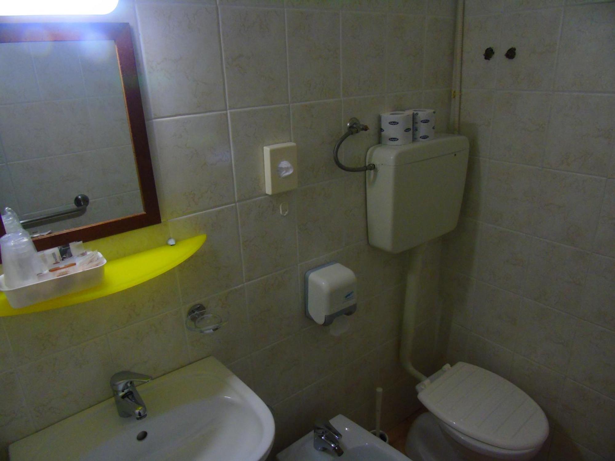 Hotel Zeus Lido Di Classe Room Only エクステリア 写真